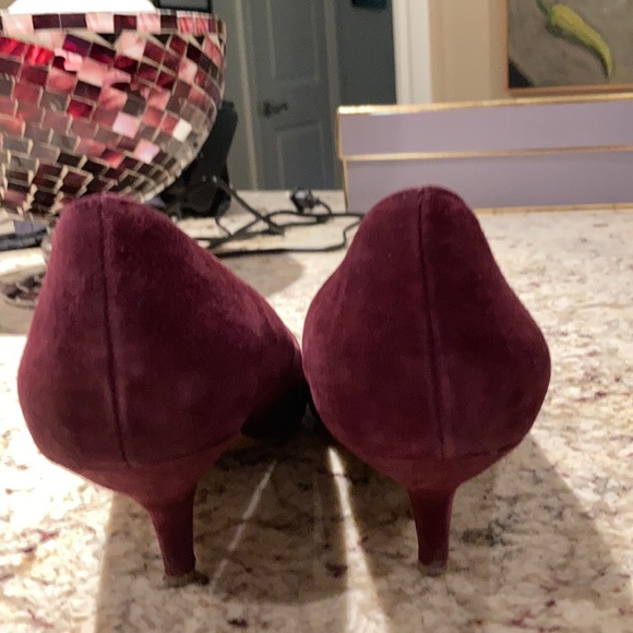 Steven  by Steve Madden Burgundy pumps. - Picture 3 of 5
